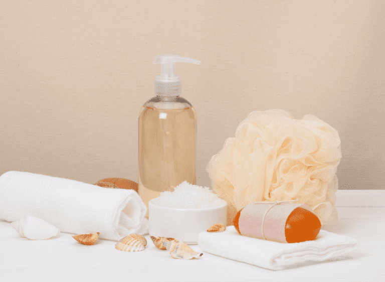 Easy Homemade Bath Gifts with Essential Oils